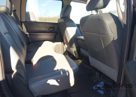 2020 Ram 1500 Classic Tradesman 4X4 5'7 Box z USA, uszkodzony, nr VIN 3C6RR7KG8LG162059